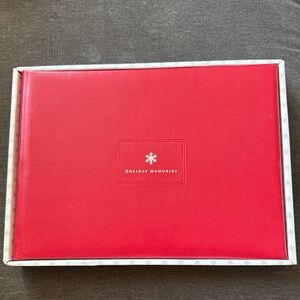 $5 when bundled! 2005 Hallmark Recorded Holiday Memory Album